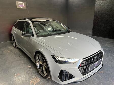 AUDI RS6 4.0 TFSI V8 Vorsprung