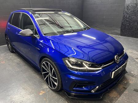 VOLKSWAGEN GOLF 2.0 TSI R